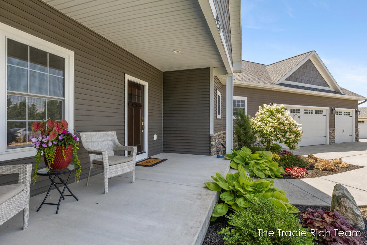 1st image of 5930 12 Mile Rd, Rockford, MI 49341 | MLS# 70544813