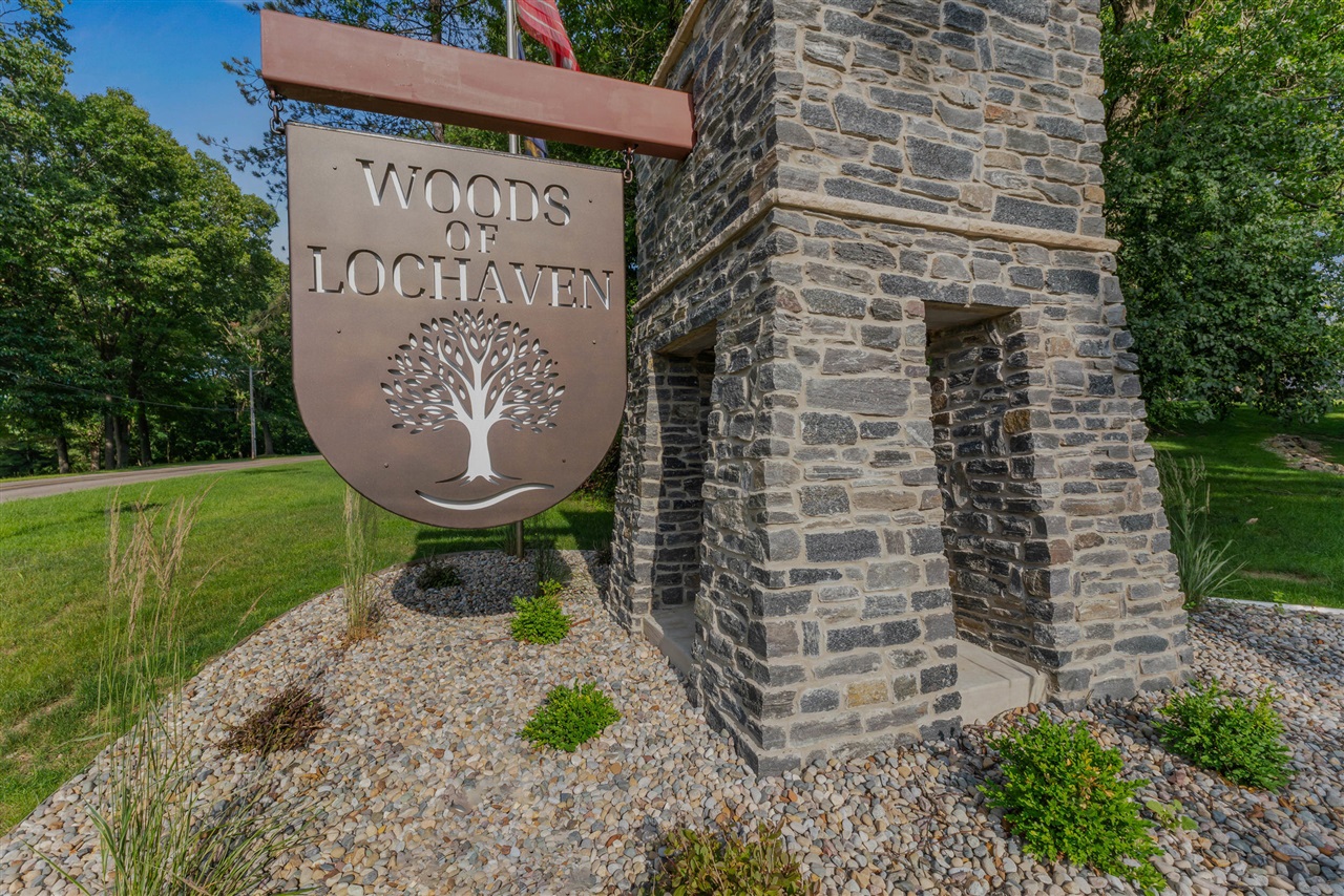 2nd image of 1222 Lochaven Cir, Hillsdale, MI 49242 | MLS# 70544869