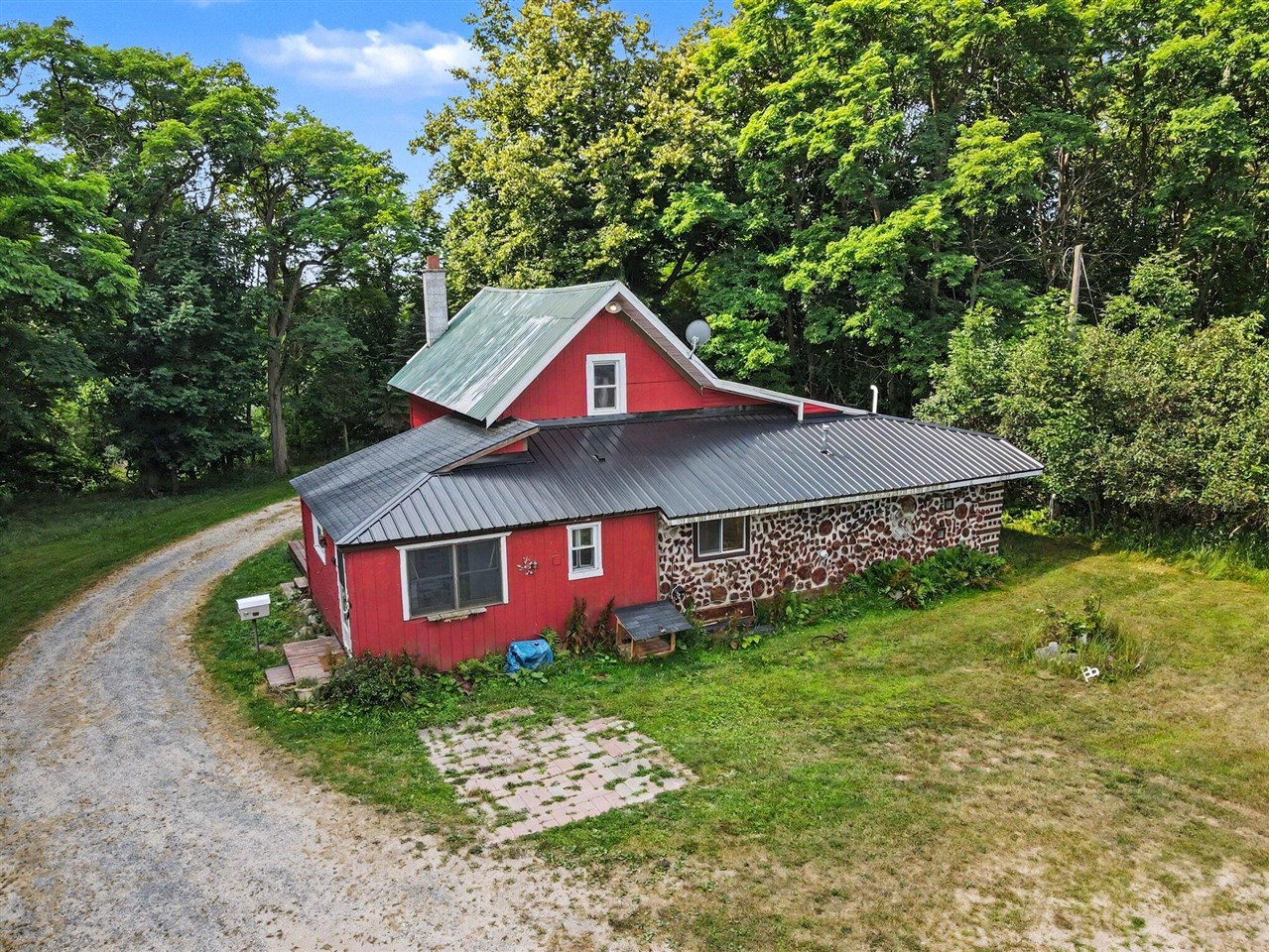 3rd image of 4660 E Beyer Rd, Fountain, MI 49410 | MLS# 70545001