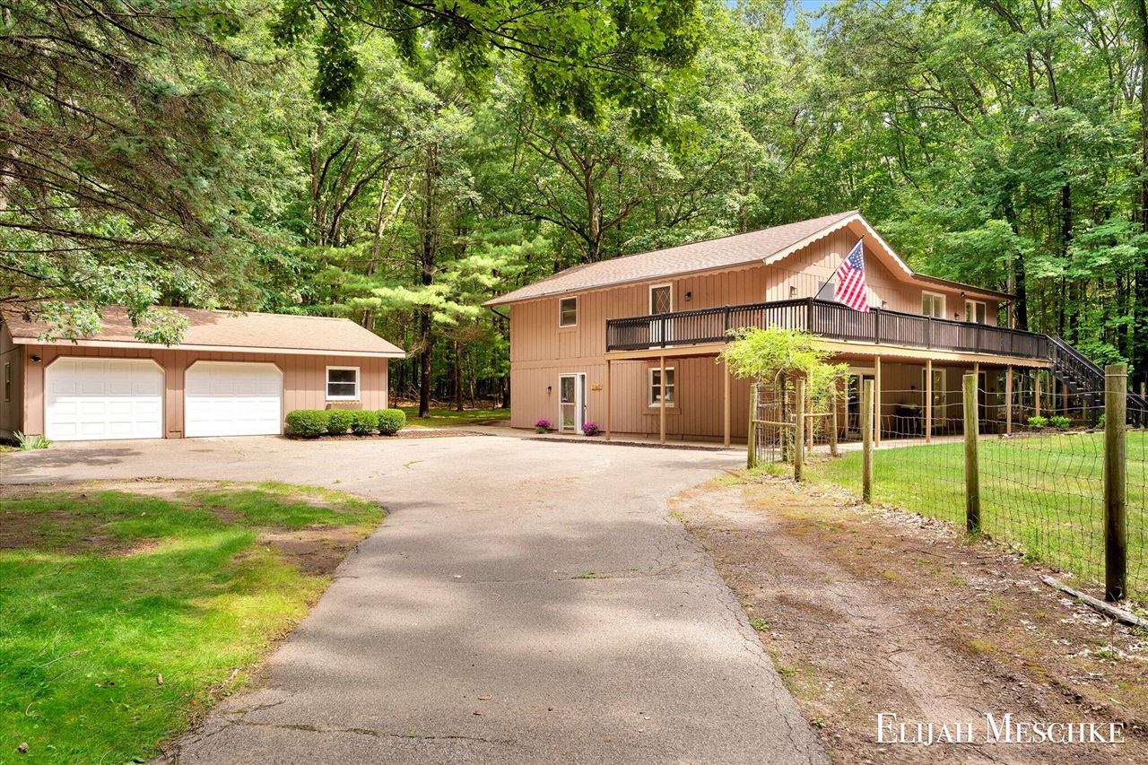 1st image of 1160 Scenic Dr, Muskegon, MI 49445 | MLS# 70545008