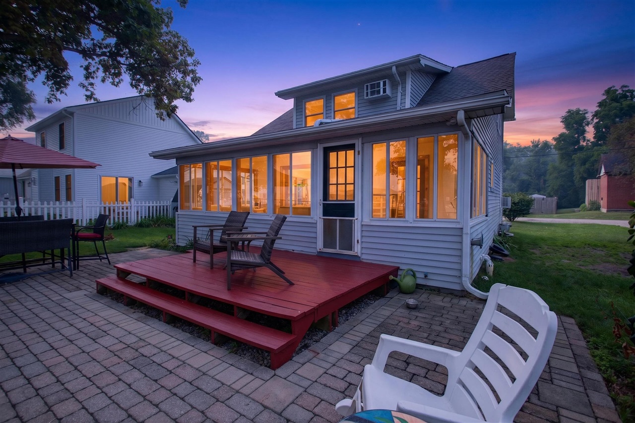 1st image of 321 Oakwood Ave, Clarklake, MI 49234 | MLS# 70545014