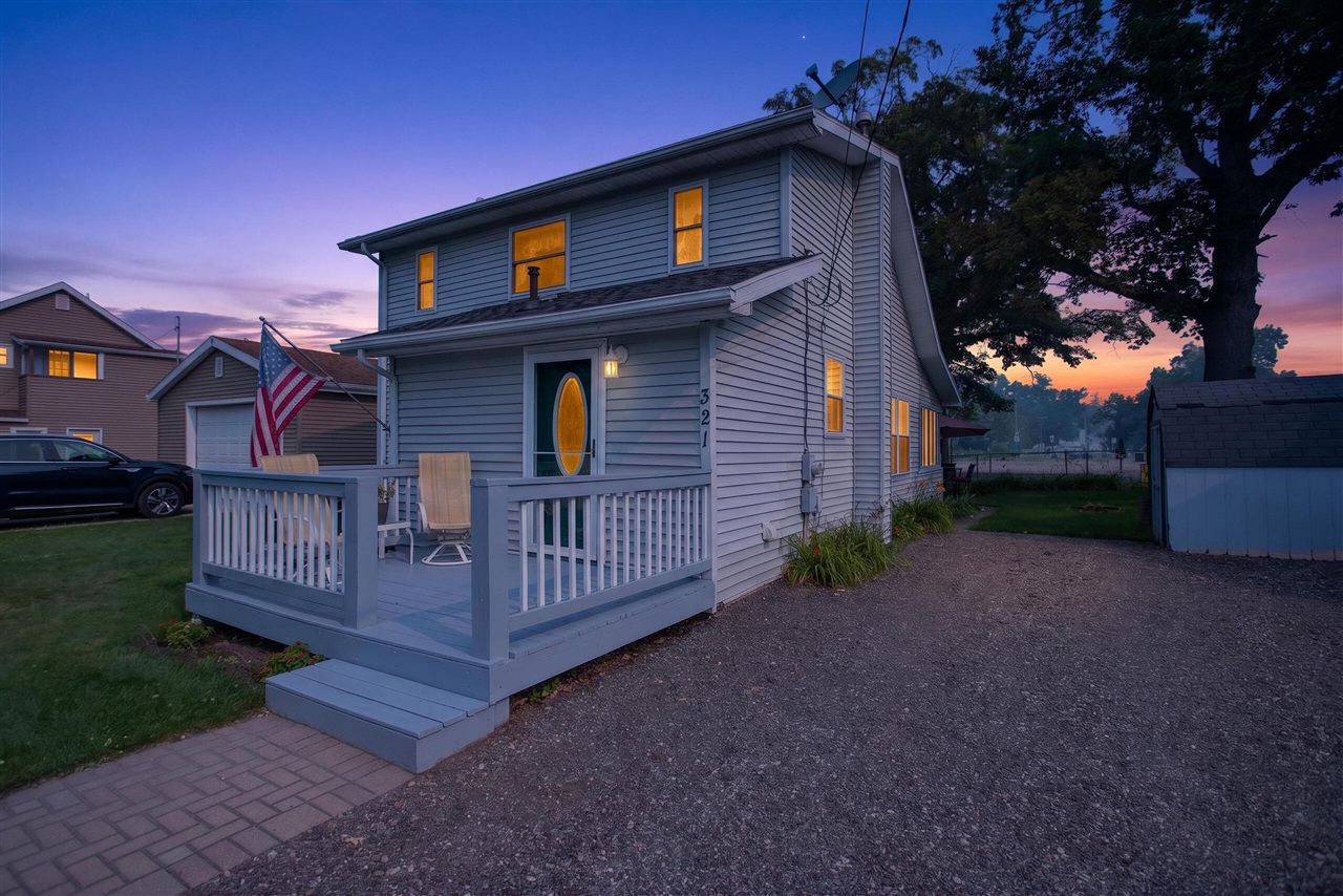 2nd image of 321 Oakwood Ave, Clarklake, MI 49234 | MLS# 70545014