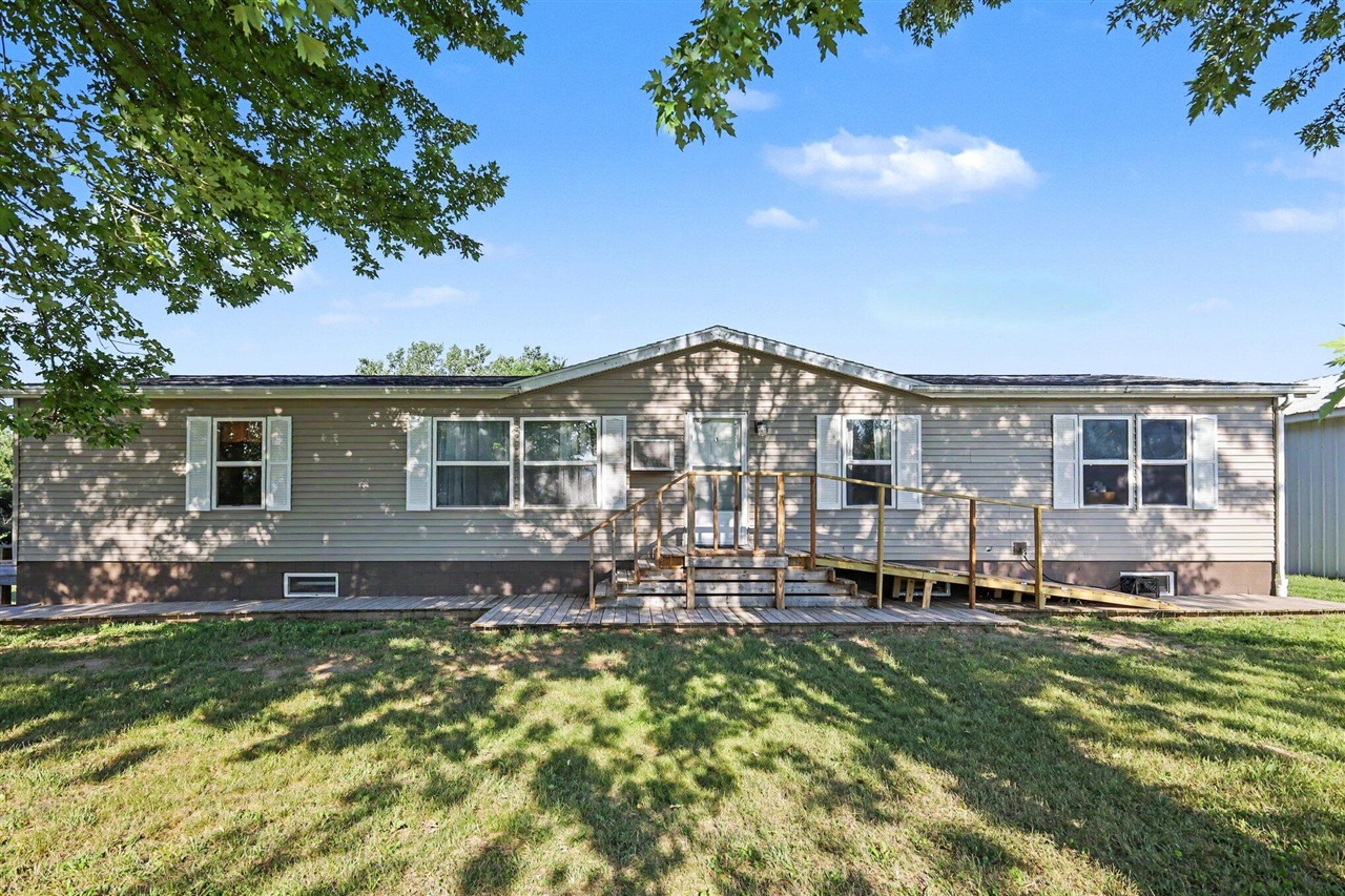 1st image of 8691 S Elm Ave, Newaygo, MI 49337 | MLS# 70545161