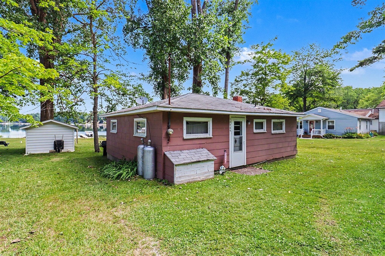3rd image of 13484 W Mcbride Rd, Coral, MI 49322 | MLS# 70545166