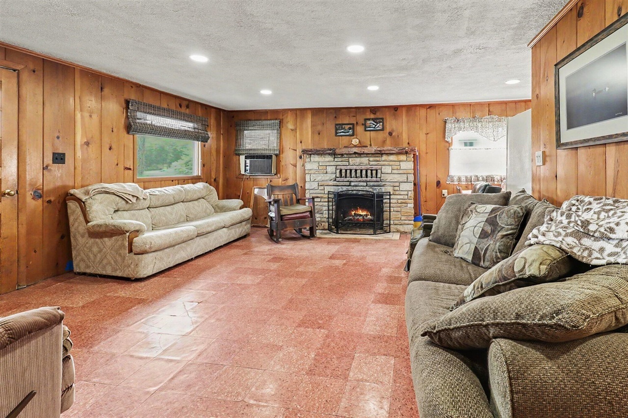 5th image of 13484 W Mcbride Rd, Coral, MI 49322 | MLS# 70545166