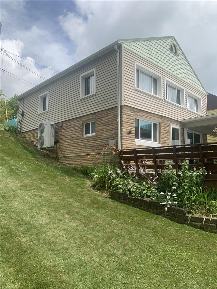 5th image of 6109 Cole Dr, Osseo, MI 49266 | MLS# 70545192