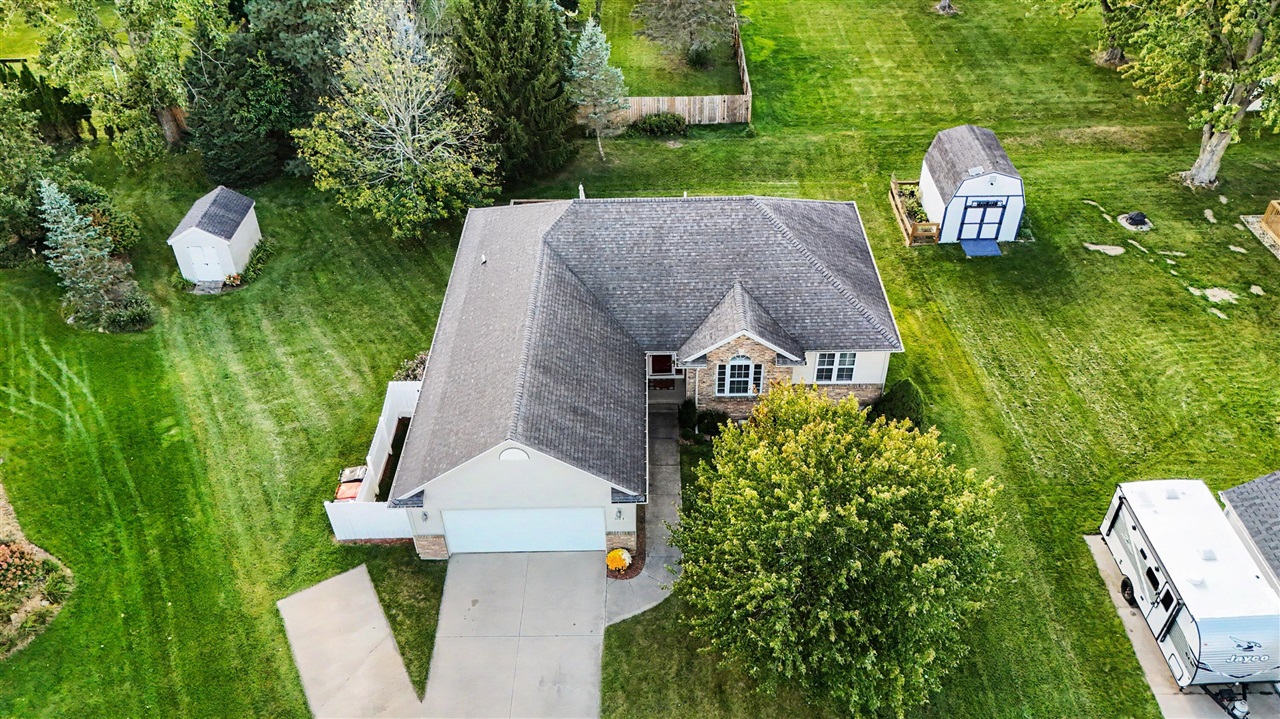 Photo 3 of Single family home for sale at 931 Sunset Hills Ave, Grand Rapids, MI 49534 | MLS# 70545233 | Listing updated on 2026-09-28
