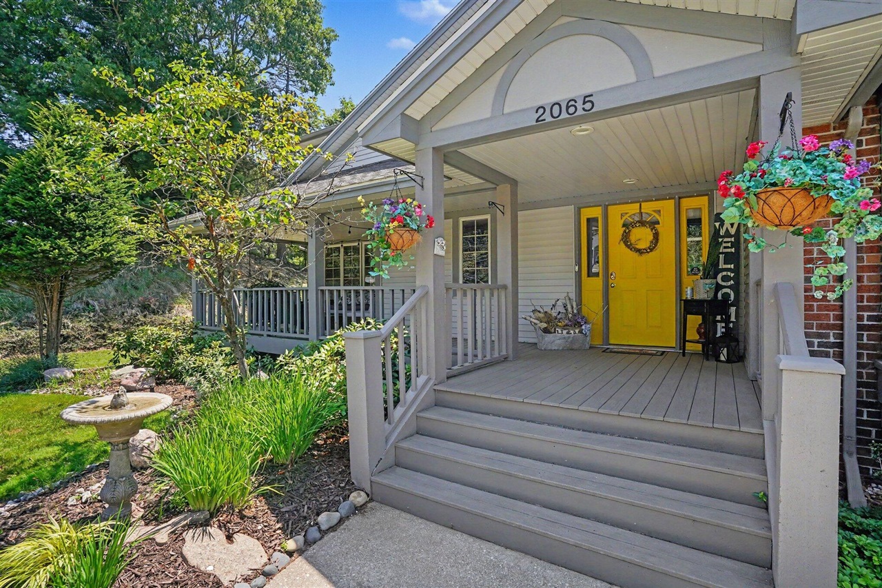 3rd image of 2065 Forest Park Rd, Norton Shores, MI 49441 | MLS# 70545248