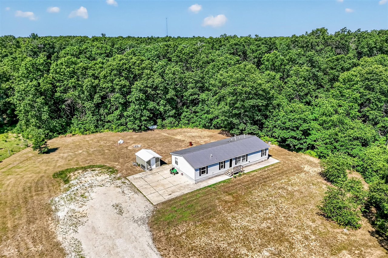 2nd image of 11703 Nichols Rd, Holton, MI 49425 | MLS# 70545323