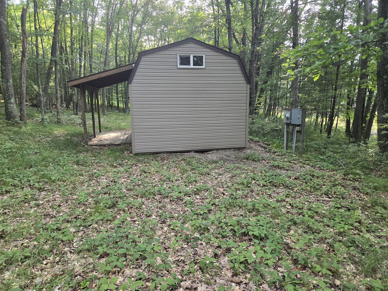 14th image of 8207 N Hunters Ridge Dr, Irons, MI 49644 | MLS# 70545327