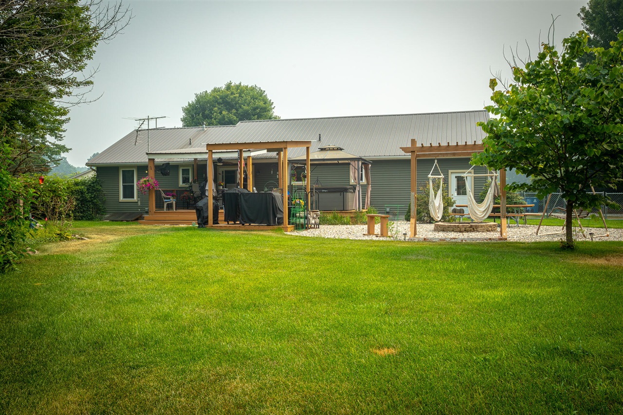 5th image of 3403 White Aspen Ln, Muskegon, MI 49444 | MLS# 70545329