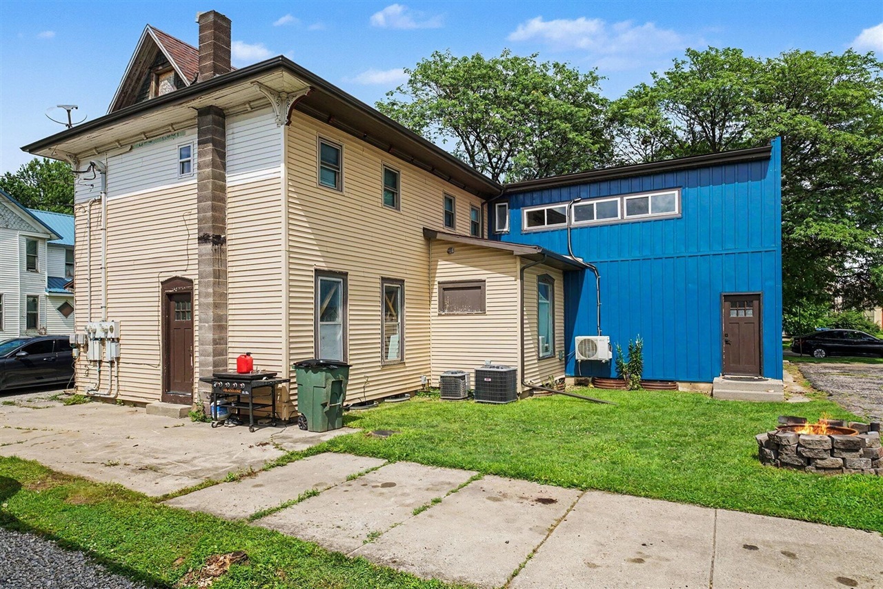 5th image of 102 N Maple St, Sturgis, MI 49091 | MLS# 70545348