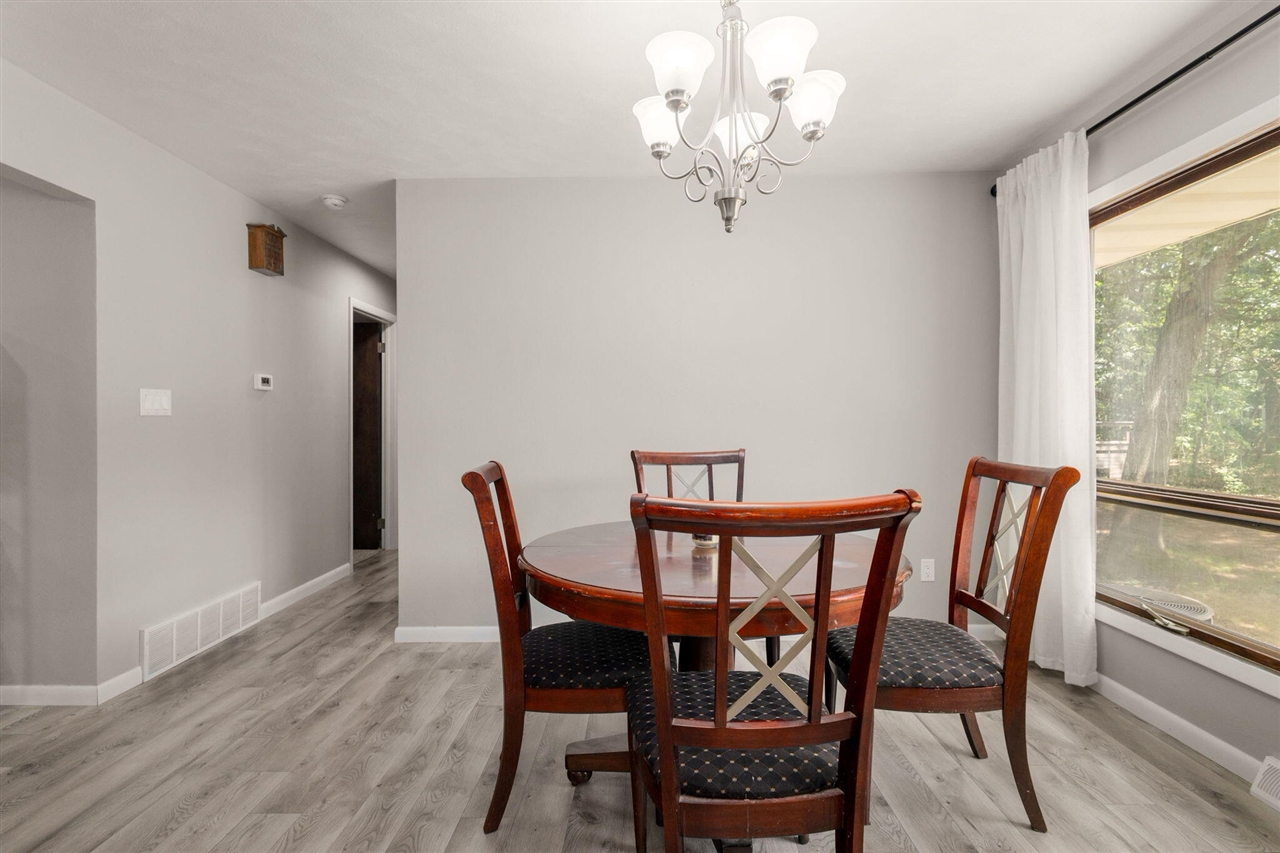 4th image of 2135 S 13Th St, Niles, MI 49120 | MLS# 70545368
