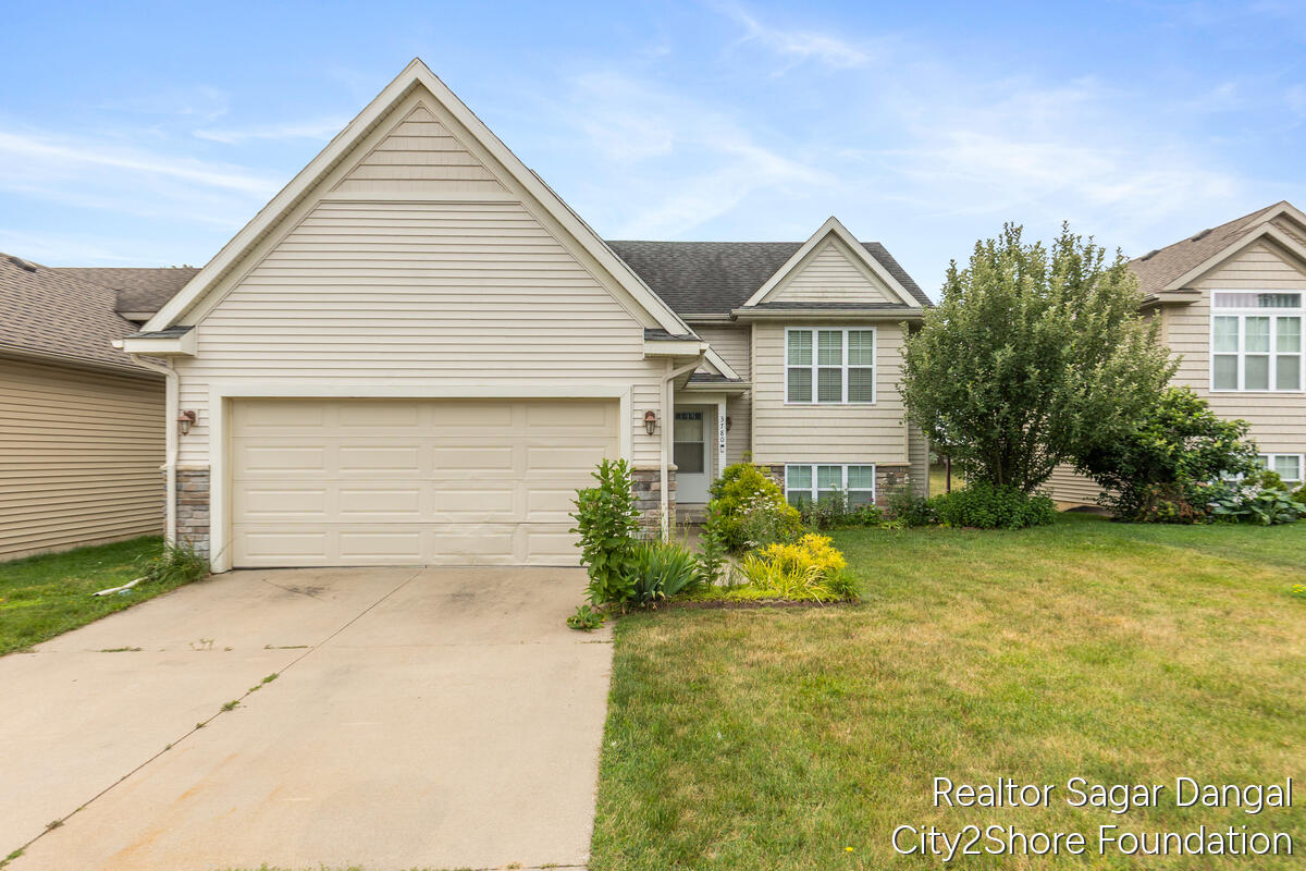 1st image of 3780 Timberlake Ct, Grand Rapids, MI 49512 | MLS# 70545434
