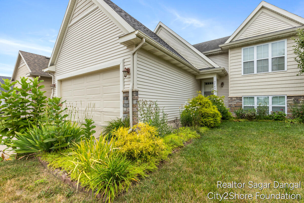 2nd image of 3780 Timberlake Ct, Grand Rapids, MI 49512 | MLS# 70545434