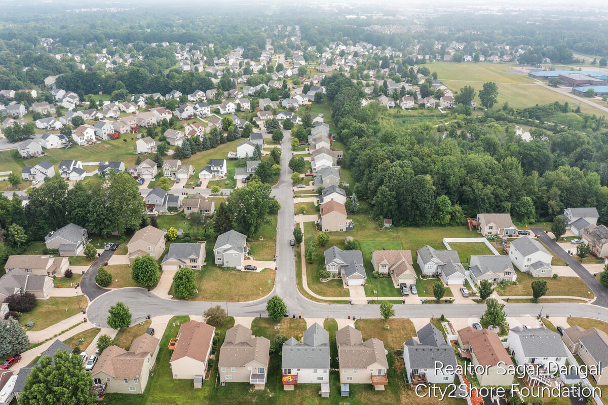34th image of 3780 Timberlake Ct, Grand Rapids, MI 49512 | MLS# 70545434