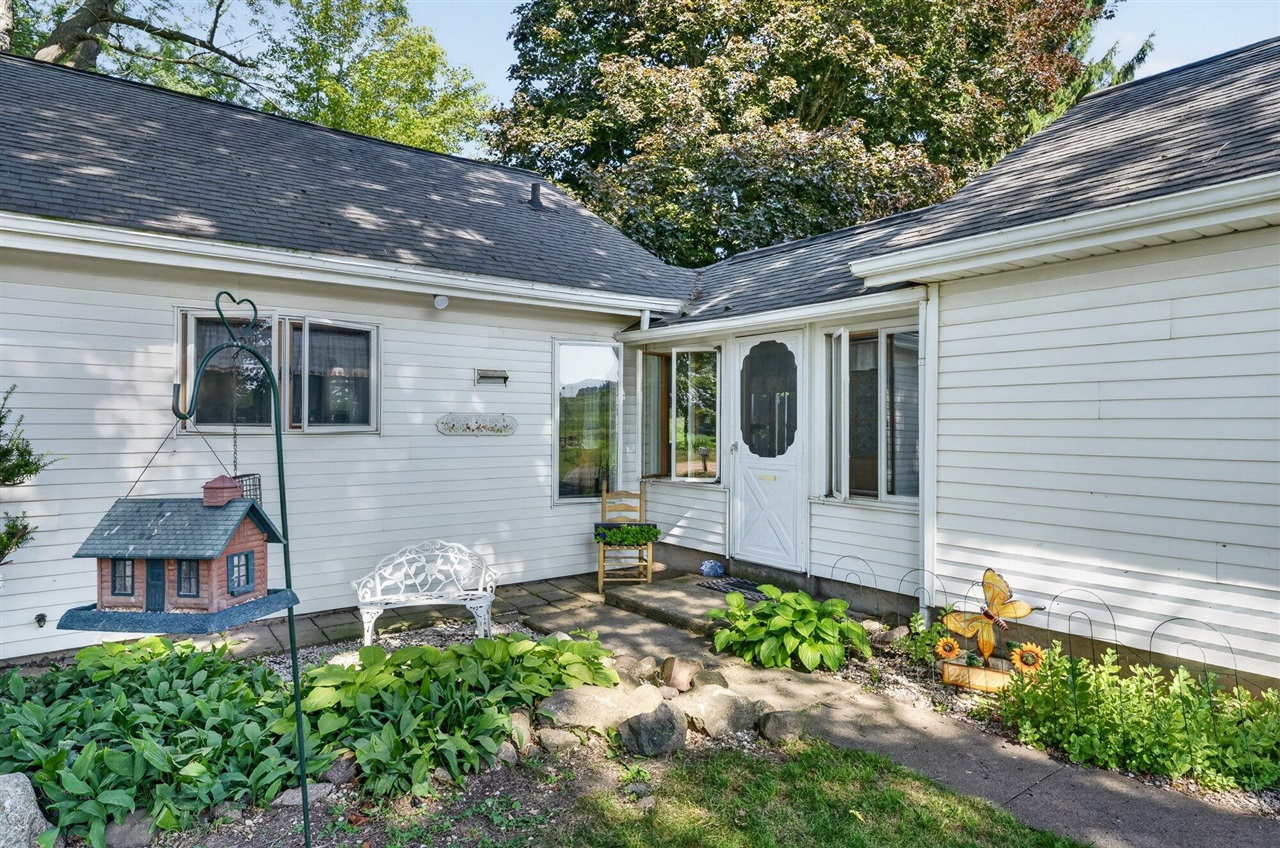 3rd image of 2871 River Rd, Hastings, MI 49058 | MLS# 70545454