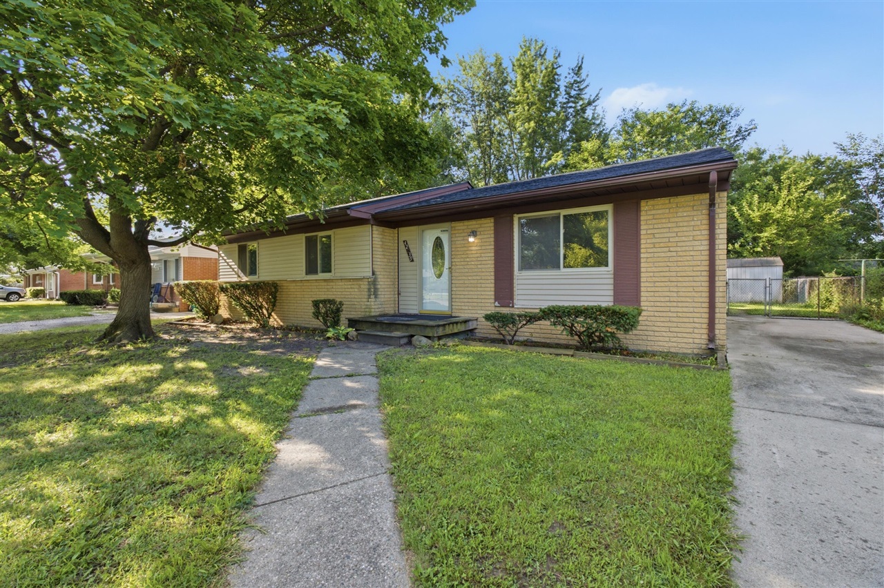 3rd image of 42039 Arthur St, Van Buren Township, MI 48111 | MLS# 70545491