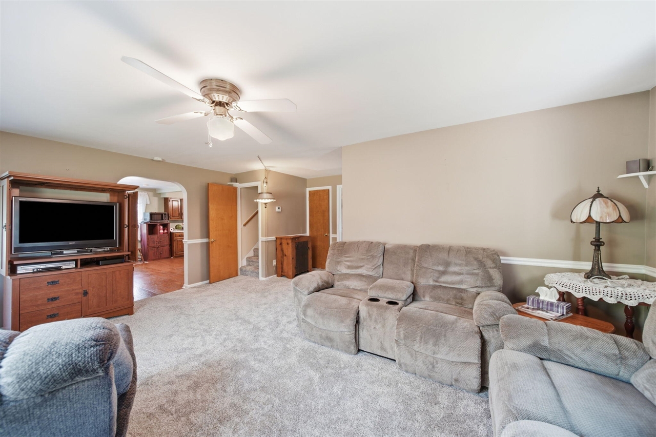 Homes for sale in Cement City, MI | 11632 Wheaton Rd, Cement City, MI 49233 | MLS# 70545530