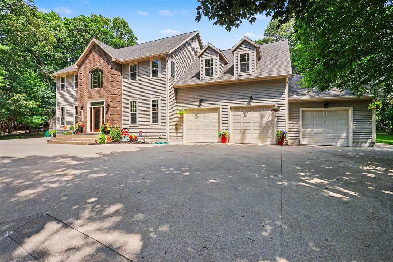 1st image of 2081 Forest View Dr, Norton Shores, MI 49441 | MLS# 70545548