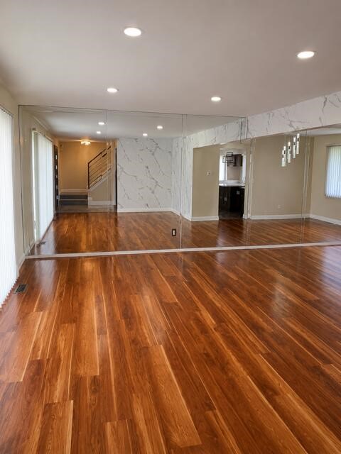 2nd image of 29310 Prestwick St, Southfield, MI 48076 | MLS# 70545575