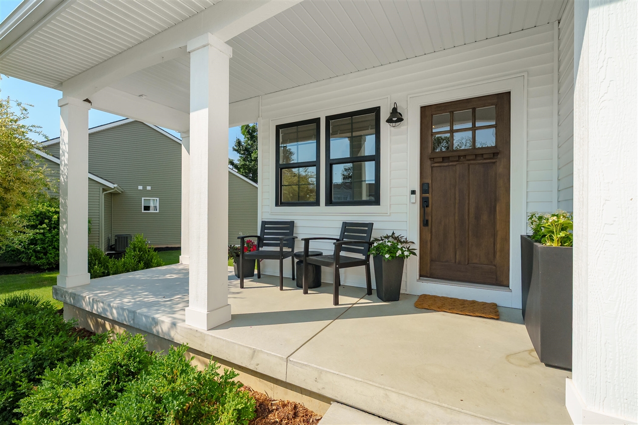 2nd image of 7901 Carlisle Crossings Blvd, Byron Center, MI 49315 | MLS# 70545580