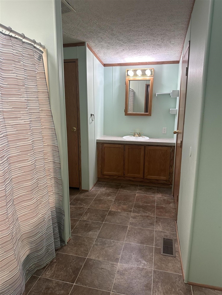 24th image of 4932 E Polk St, White Cloud, MI 49349 | MLS# 70545582