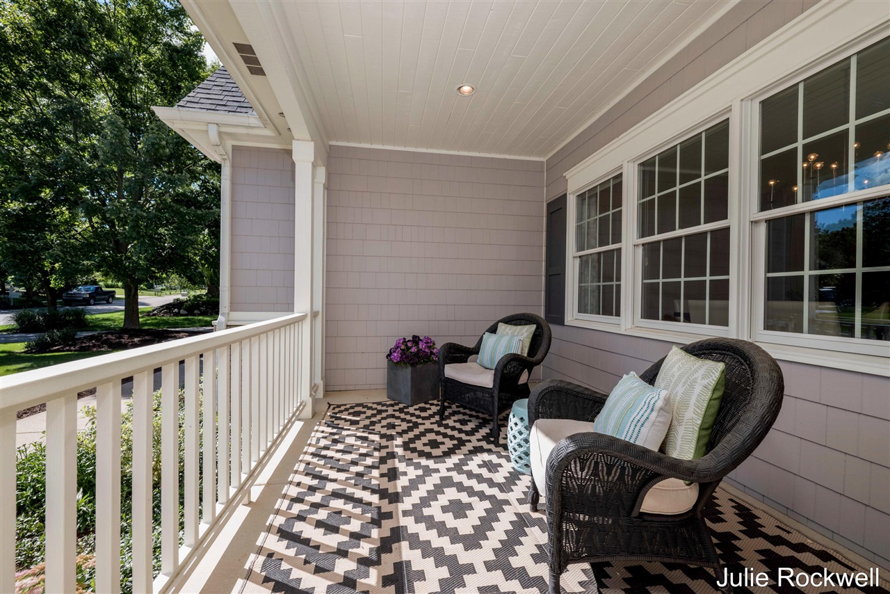 5th image of 1720 Flowers Crossing Dr, Grand Rapids, MI 49525 | MLS# 70545588