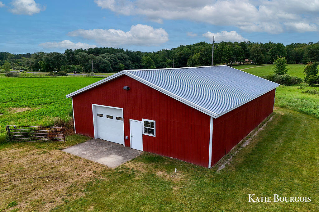 80th image of 17640 16 Mile Rd, Big Rapids, MI 49307 | MLS# 70545637