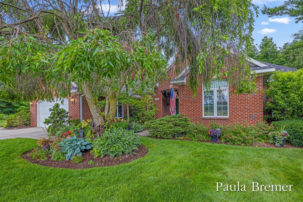 2nd image of 5429 Grand Valley Ct, Ada, MI 49301 | MLS# 70545652