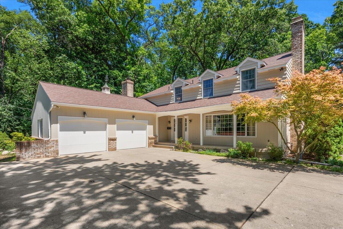 Photo 3 of Single family home for sale at 1354 Cornell Ave, Grand Rapids, MI 49506 | MLS# 70545685 | Listing updated on 2026-09-15