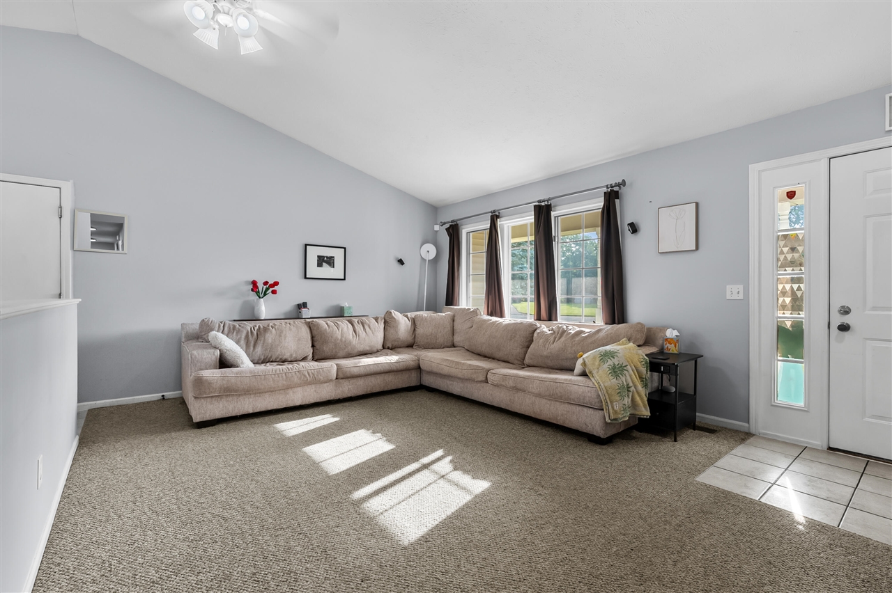 4th image of 150 Gull Pointe Dr, Battle Creek, MI 49017 | MLS# 70545697
