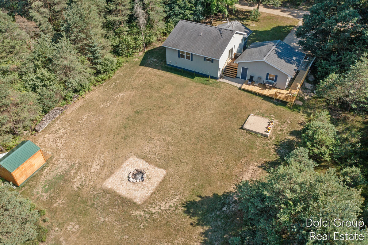 2nd image of 11778 Red Feather Ln, Stanwood, MI 49346 | MLS# 70545729