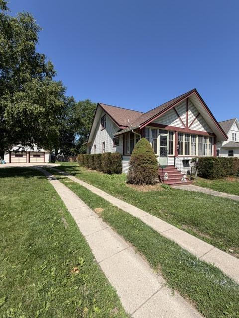 Homes for sale in Marlette, MI | 3194 Main St, Marlette, MI 48453 | MLS# 70545739