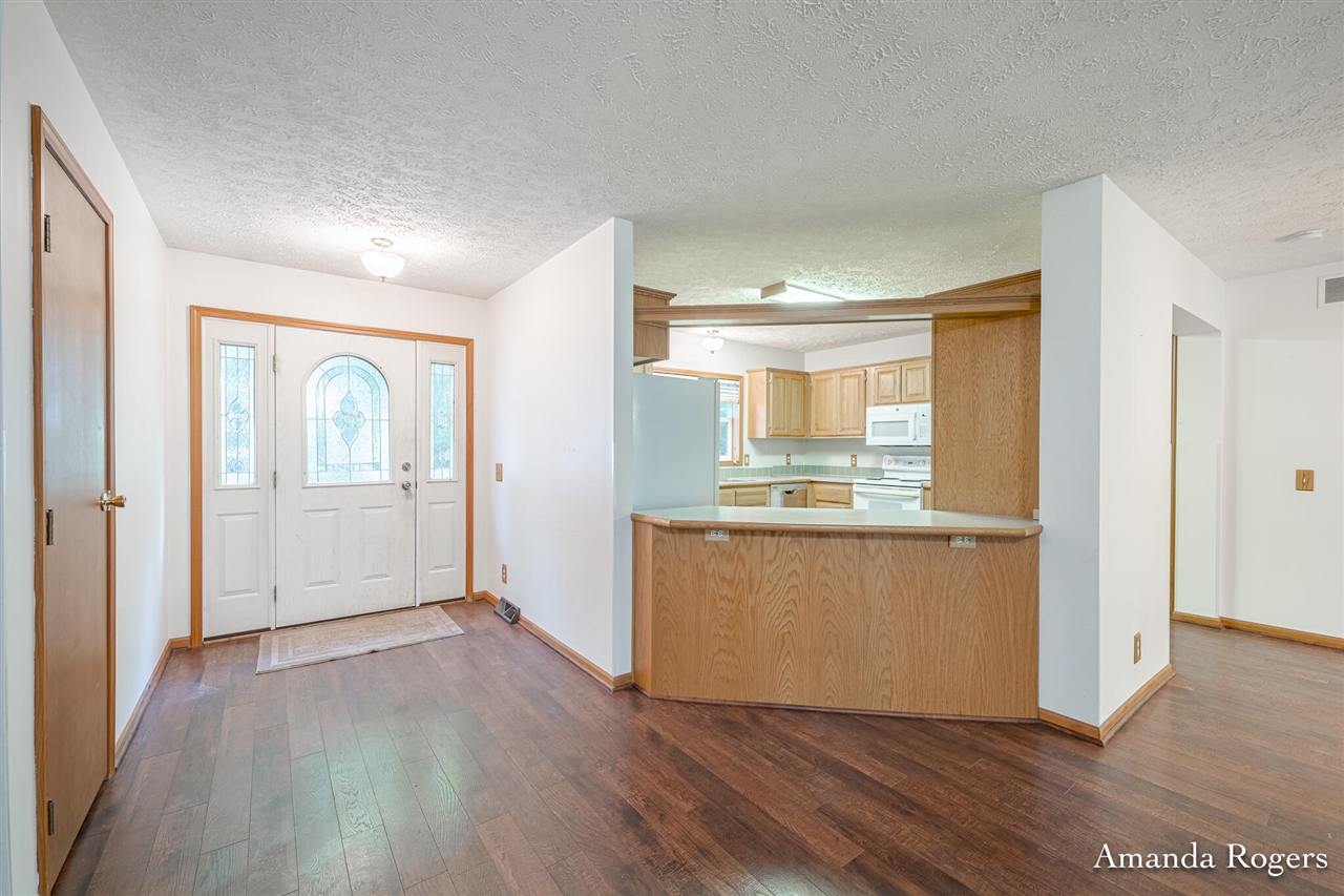 Homes for sale in Lowell, MI | 650 Parnell Ave, Lowell, MI 49331 | MLS# 70545774