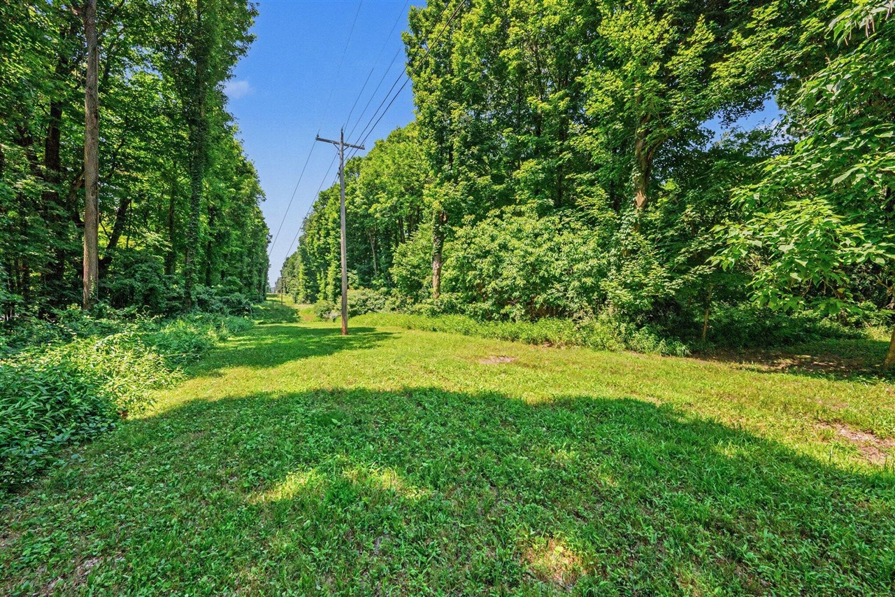 4th image of 9950 W P Ave, Kalamazoo, MI 49009 | MLS# 70545814