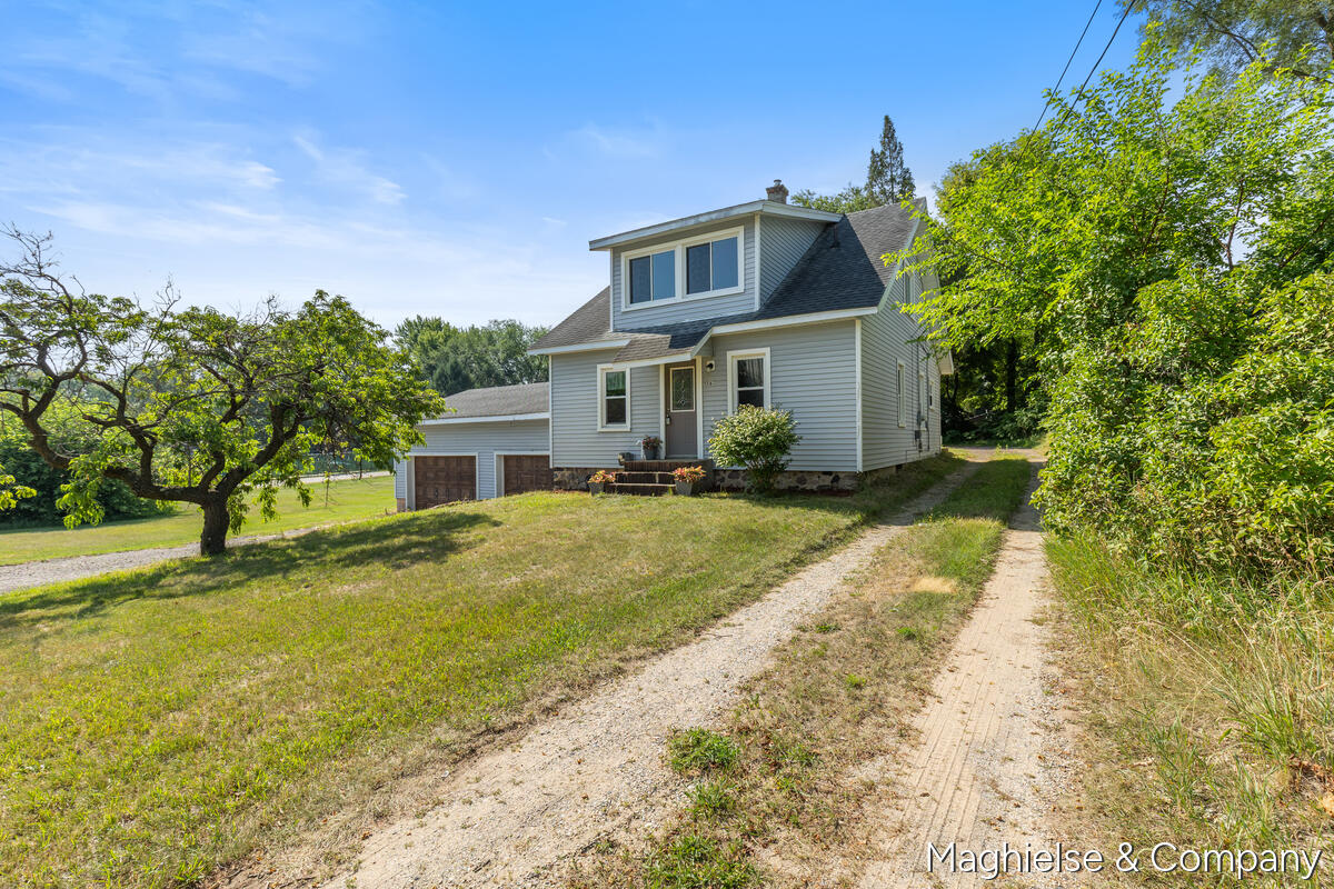 2nd image of 116 Washington St, Middleville, MI 49333 | MLS# 70545821