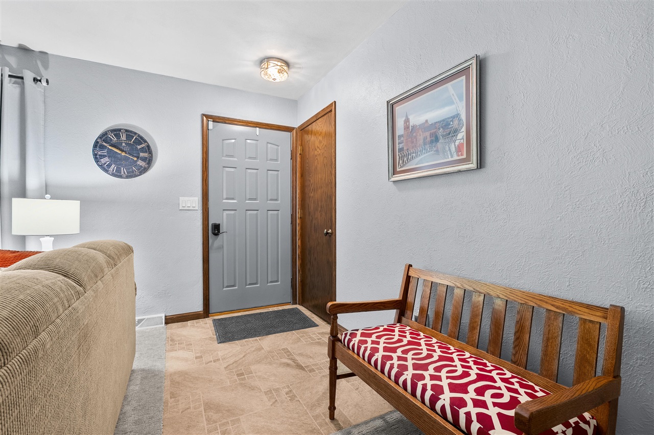 4th image of 3300 Beckley Rd, Battle Creek, MI 49015 | MLS# 70545850