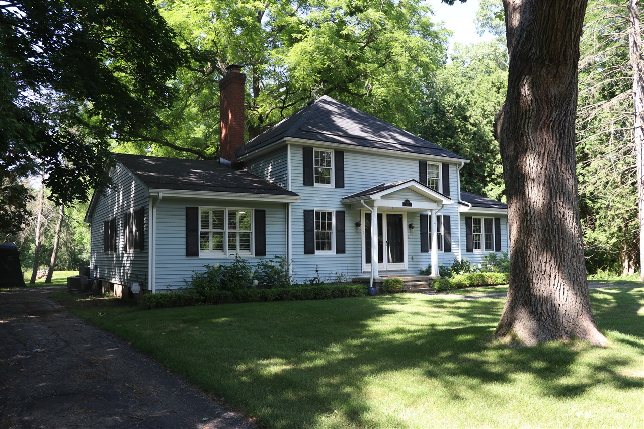 3rd image of 6310 Shappie Rd, Clarkston, MI 48348 | MLS# 70545859