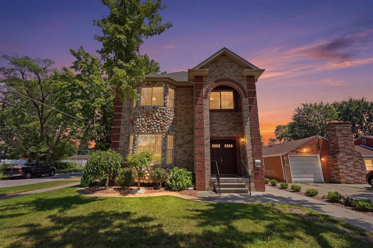 63rd image of 8336 Nightingale St, Dearborn Heights, MI 48127 | MLS# 70545861