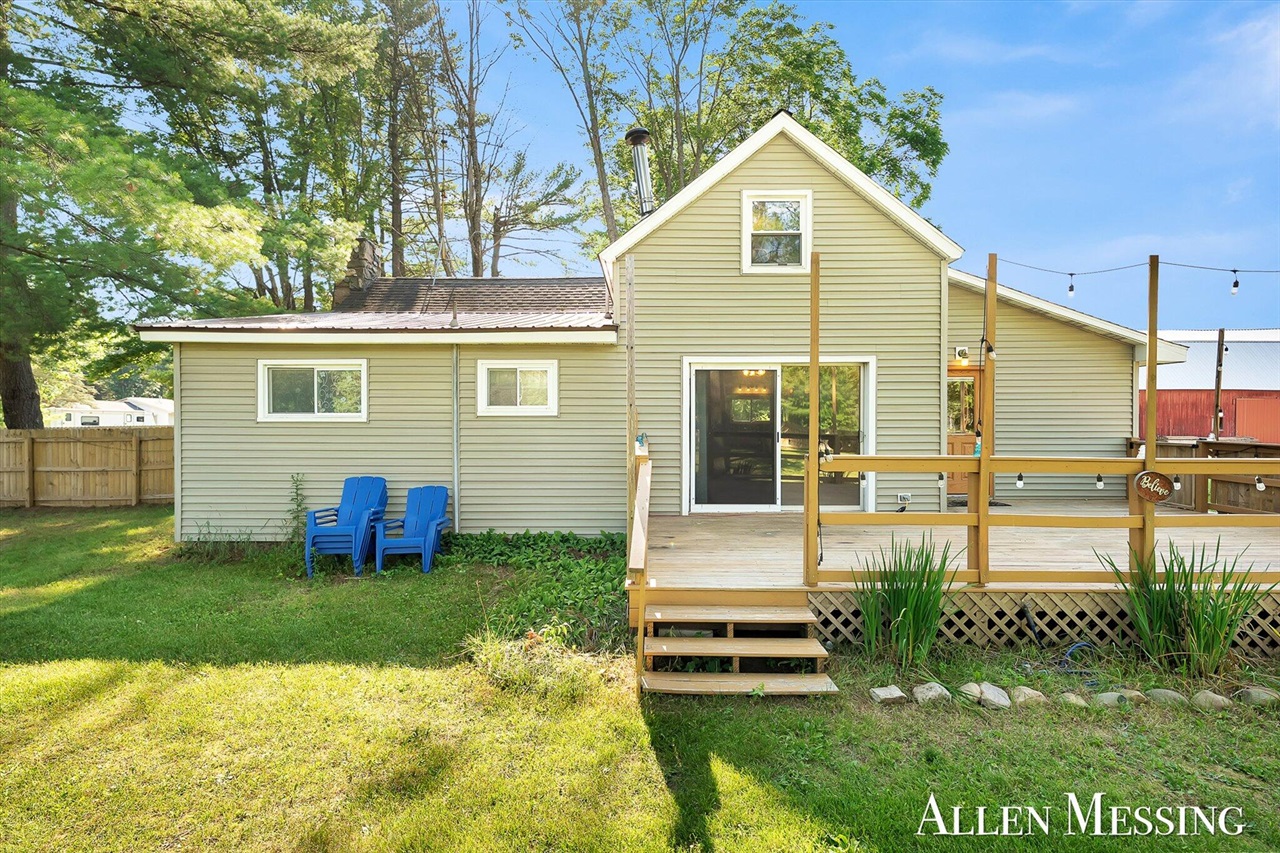 1st image of 769 S Pine Ave, White Cloud, MI 49349 | MLS# 70545882