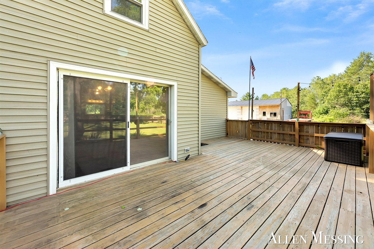 3rd image of 769 S Pine Ave, White Cloud, MI 49349 | MLS# 70545882