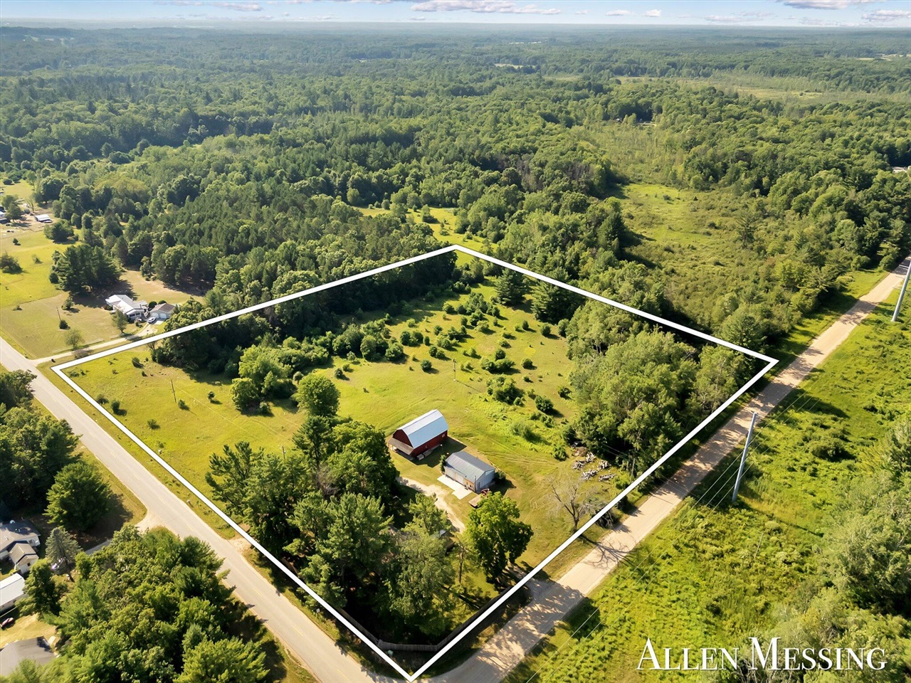38th image of 769 S Pine Ave, White Cloud, MI 49349 | MLS# 70545882