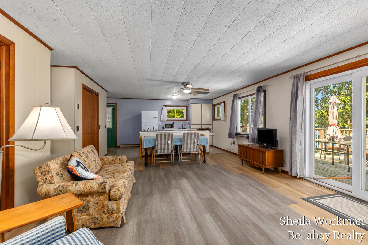 5th image of 305 Clear Lake Dr, Dowling, MI 49050 | MLS# 70545885
