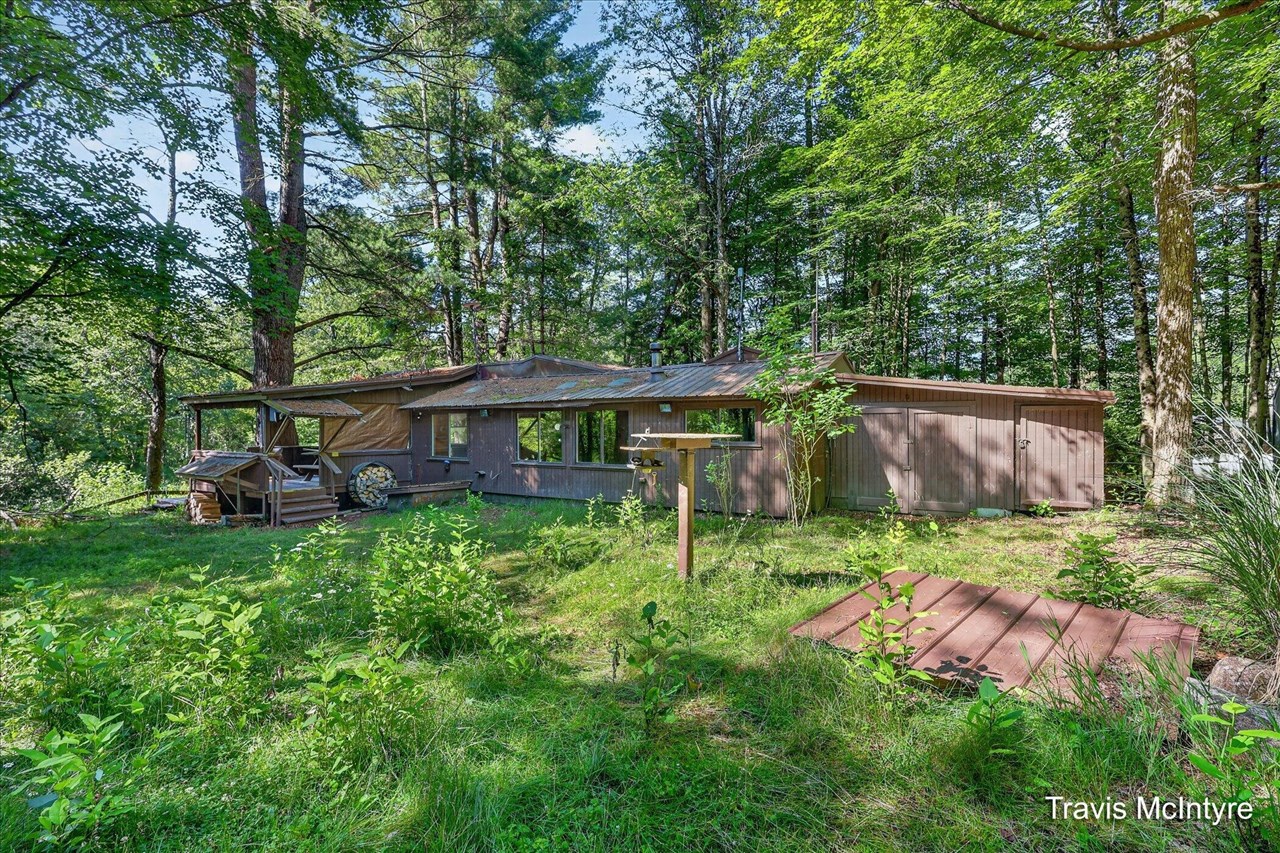 3rd image of 23473 17 Mile Rd, Le Roy, MI 49655 | MLS# 70545942