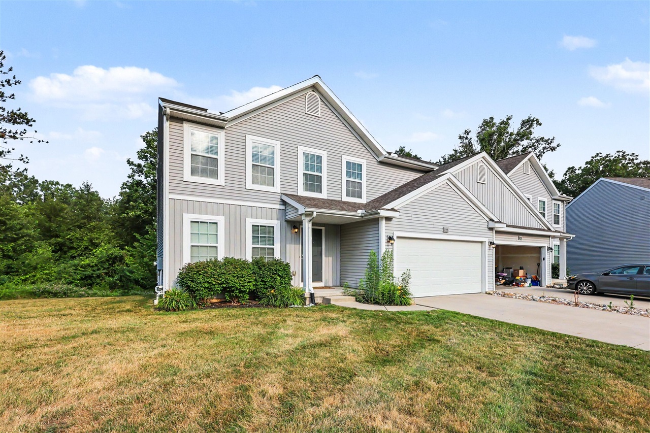 2nd image of 1040 Broken Ridge Dr, Lansing, MI 48917 | MLS# 70545944