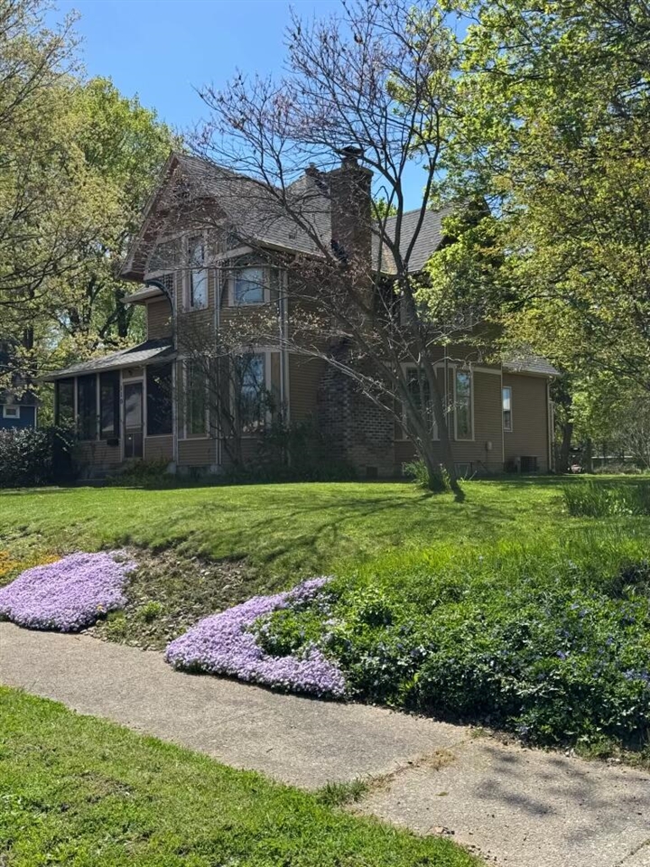4th image of 110 S East St, Cassopolis, MI 49031 | MLS# 70545984