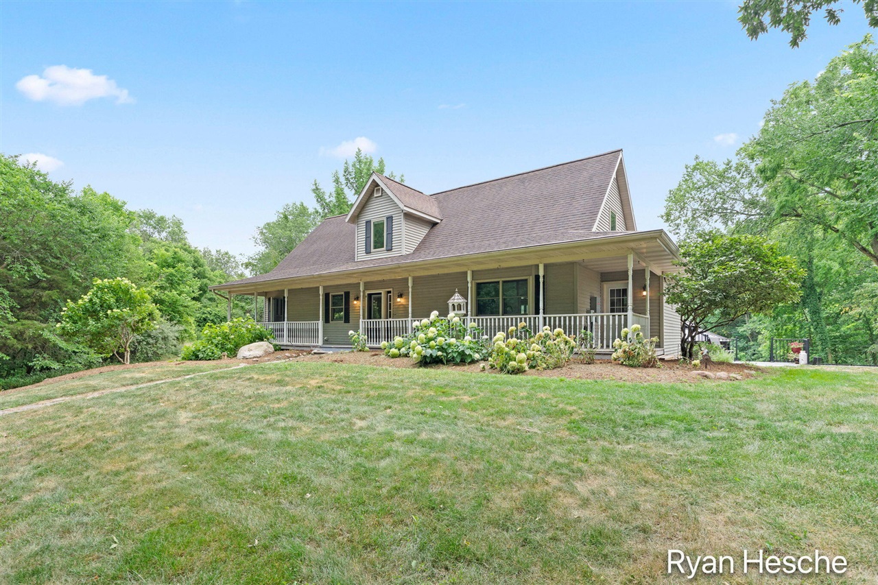 2nd image of 4185 Jackson Rd, Saranac, MI 48881 | MLS# 70545999