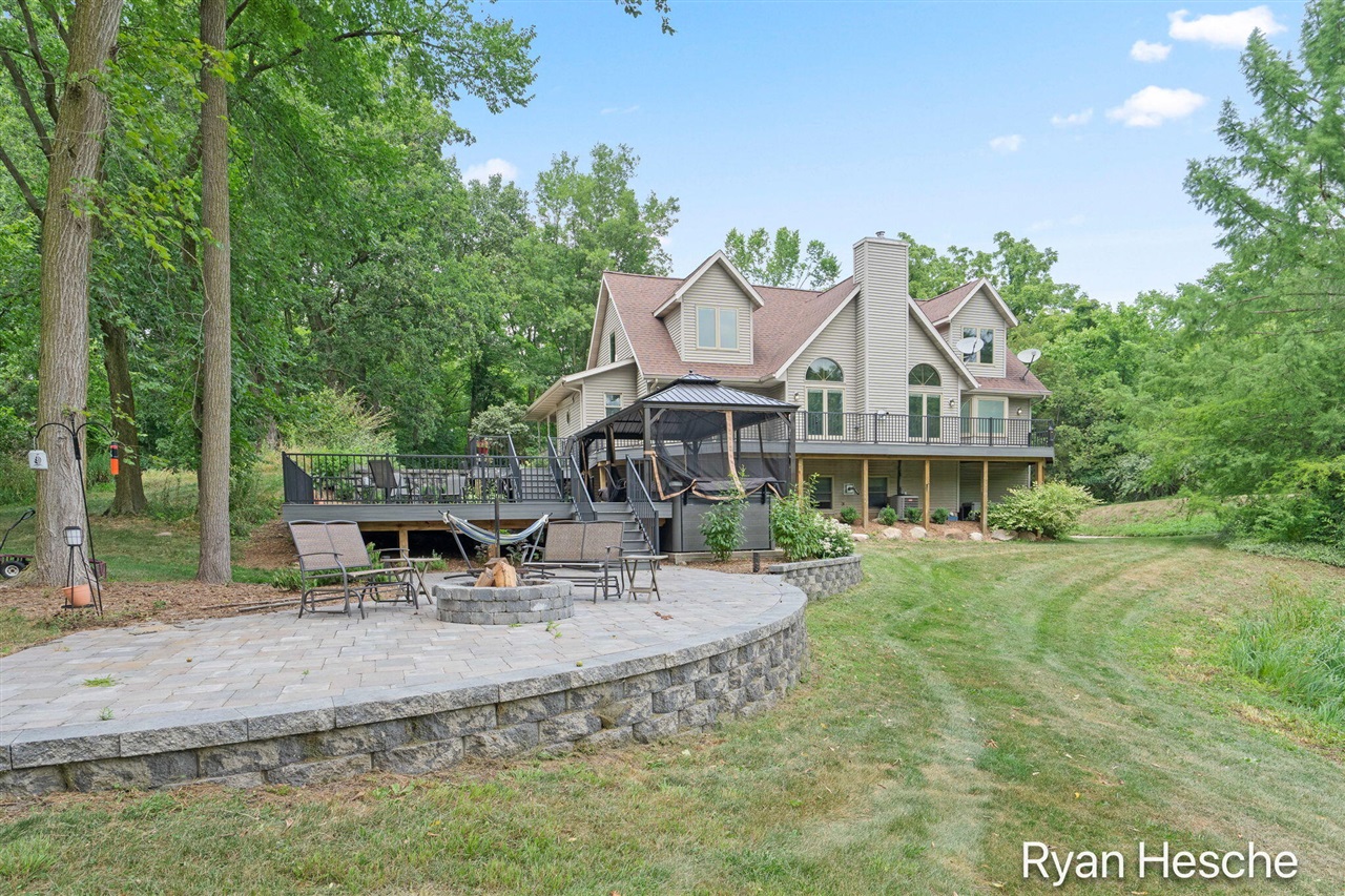 4th image of 4185 Jackson Rd, Saranac, MI 48881 | MLS# 70545999
