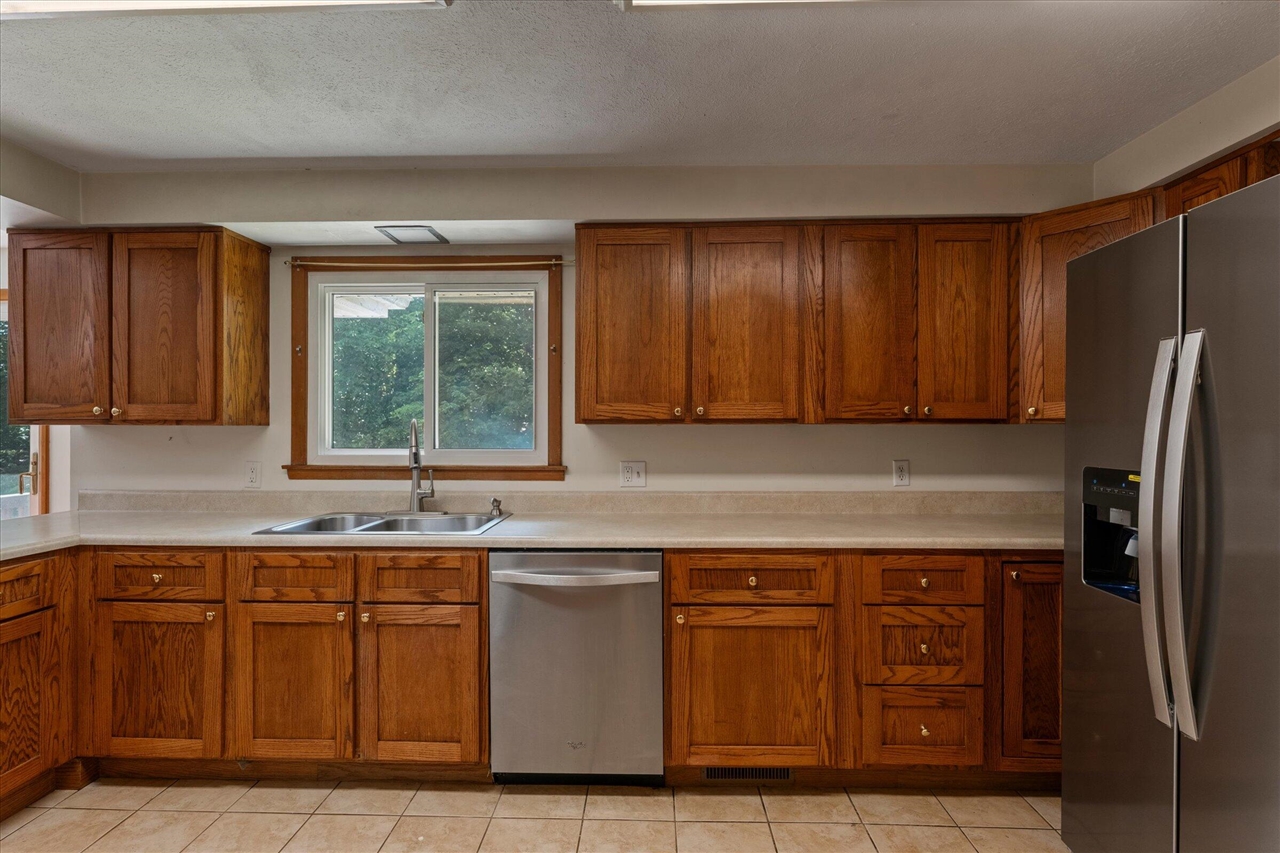 Homes for sale in Berrien Springs, MI | 8696 Maplewood Dr, Berrien Springs, MI 49103 | MLS# 70546014